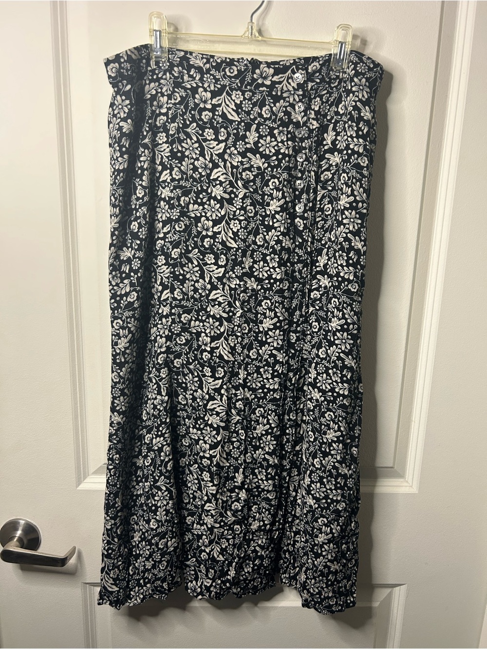 VTG J.Crew Black and White Floral Maxi Skirt Size 8